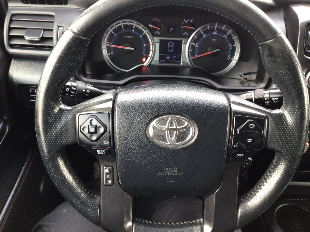 Used 2018 Toyota 4Runner TRD Off-Road image 8