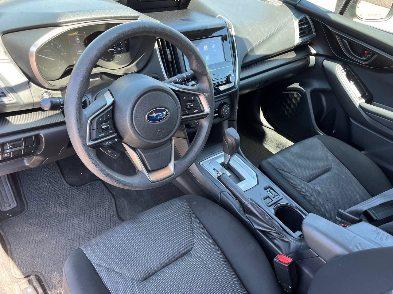 Used 2018 Subaru Impreza 2.0i Premium w/ Eyesight & BSD & Rcta AWD/4WD image 16