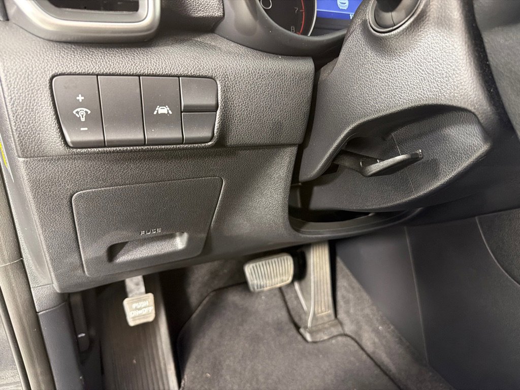 Used 2021 Kia Sportage LX image 14