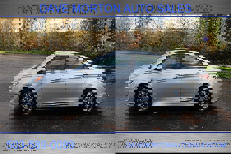 Used 2012 Hyundai Sonata Hybrid w/ Ultimate Pkg image 7