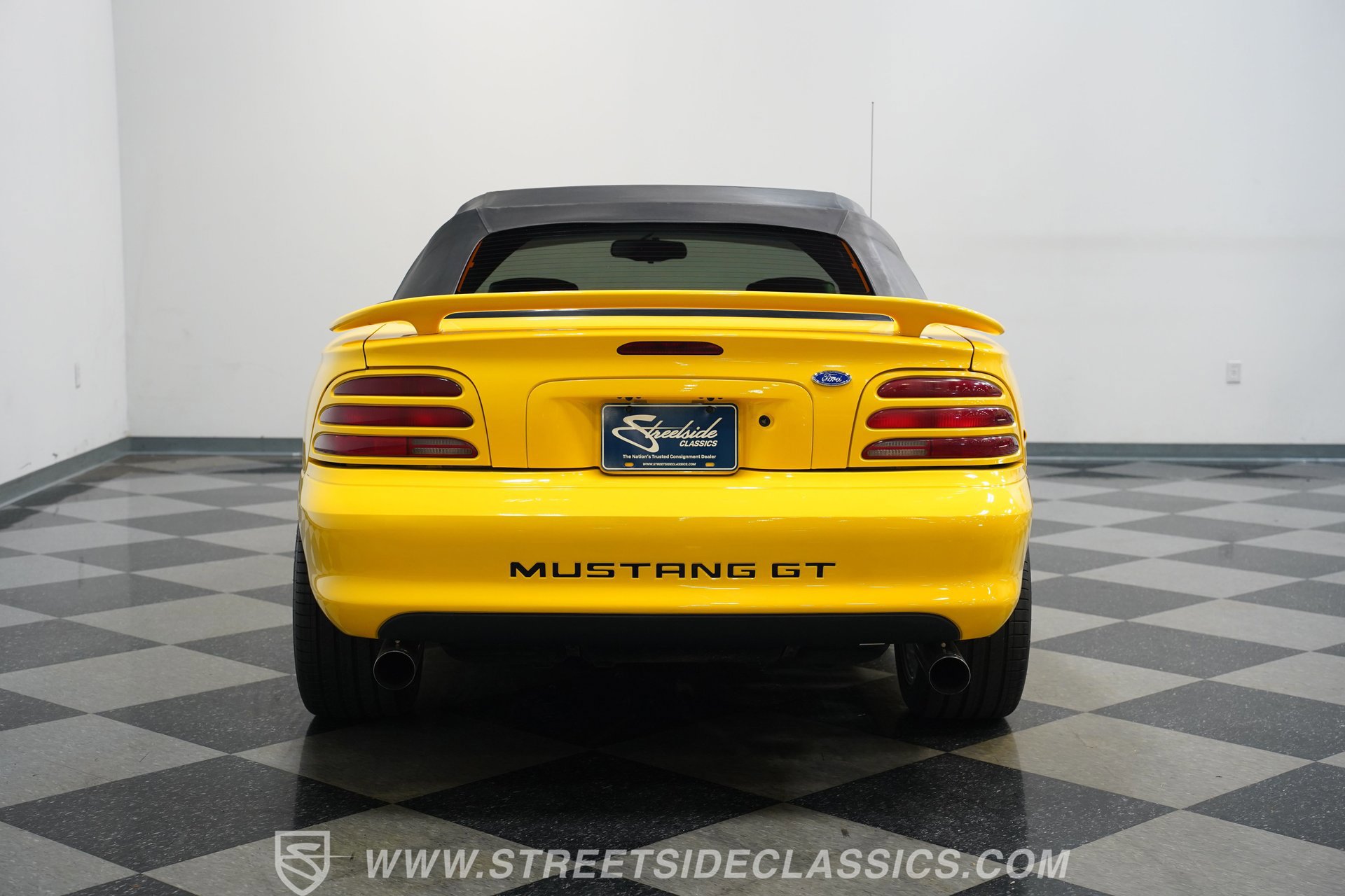 Used 1995 Ford Mustang GT RWD image 10