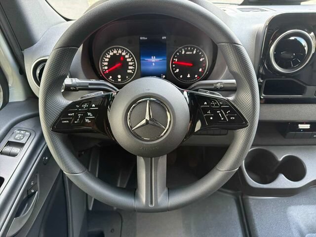 New 2026 Mercedes-Benz Sprinter 2500 image 13