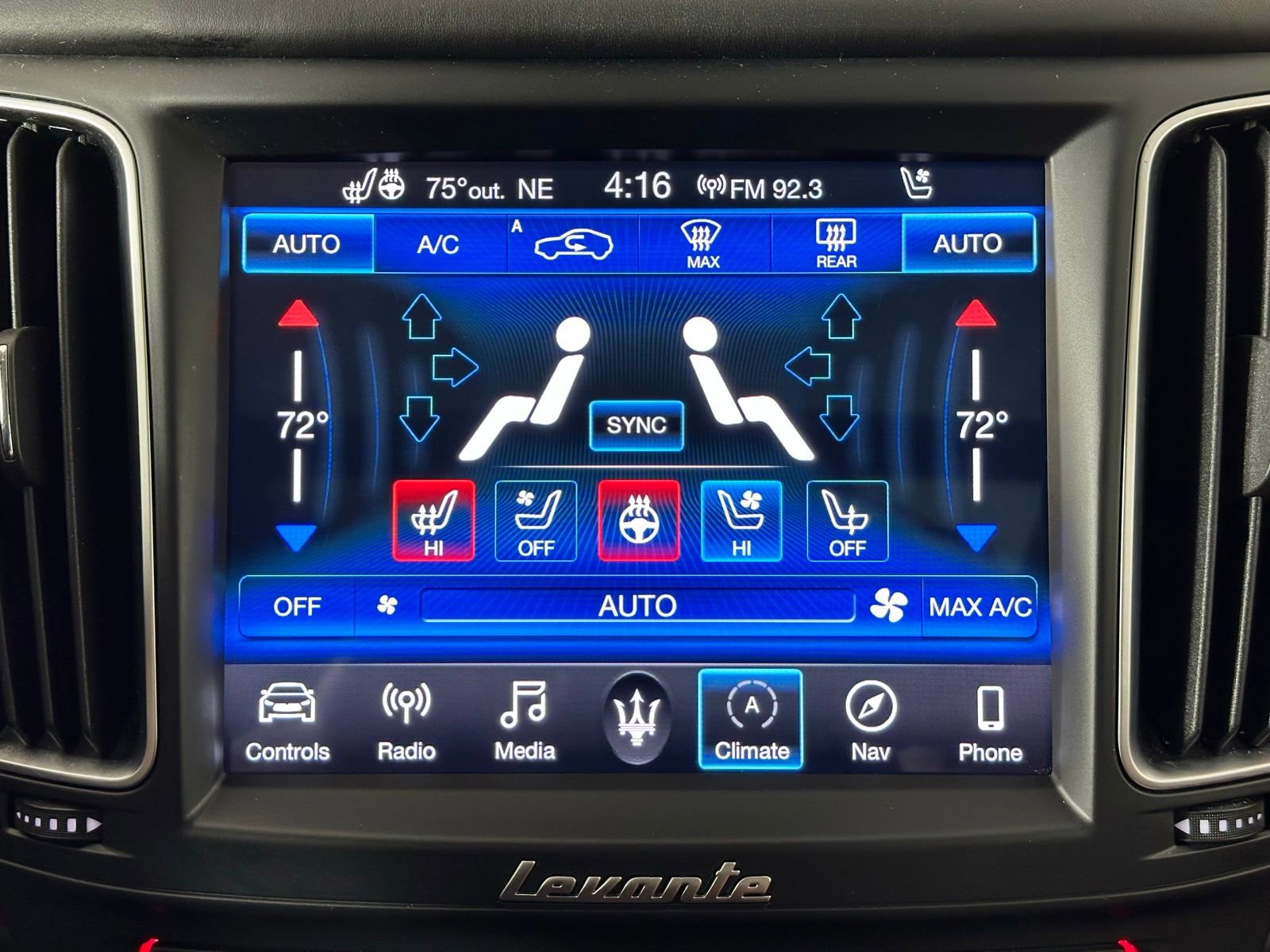 Used 2020 Maserati Levante S GranSport AWD/4WD image 8
