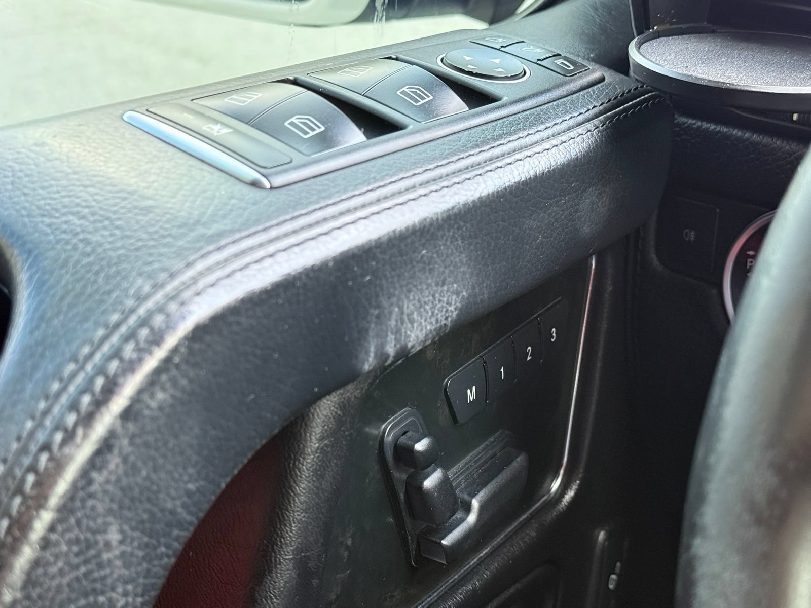 Used 2017 Mercedes-Benz G 63 AMG 4MATIC image 32