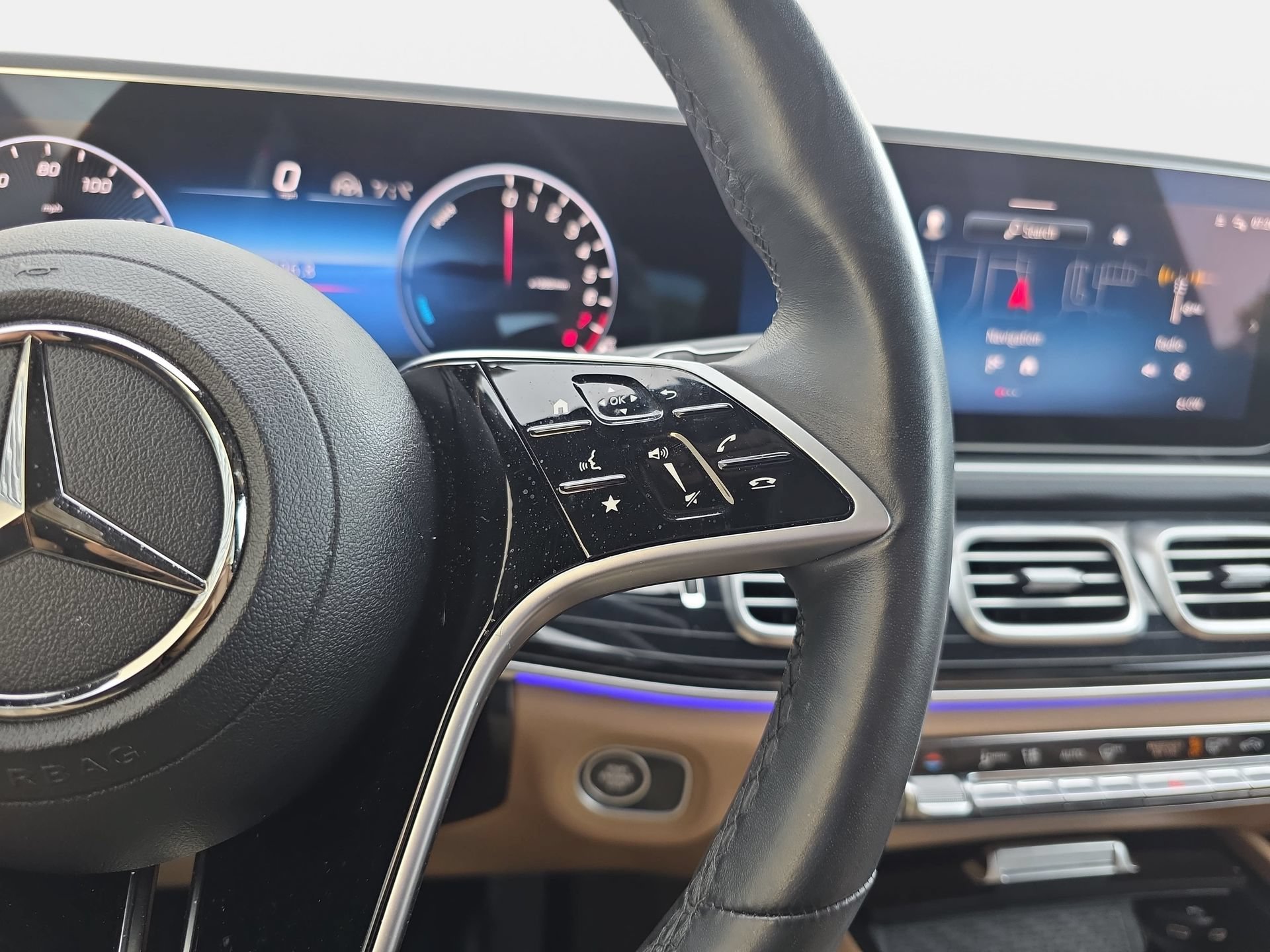 Certified 2024 Mercedes-Benz GLE 450e 4MATIC image 18