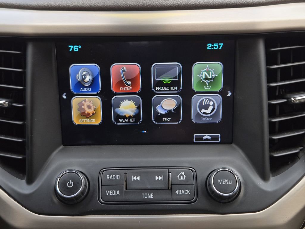 Used 2019 GMC Acadia Denali w/ Technology Package FWD image 17