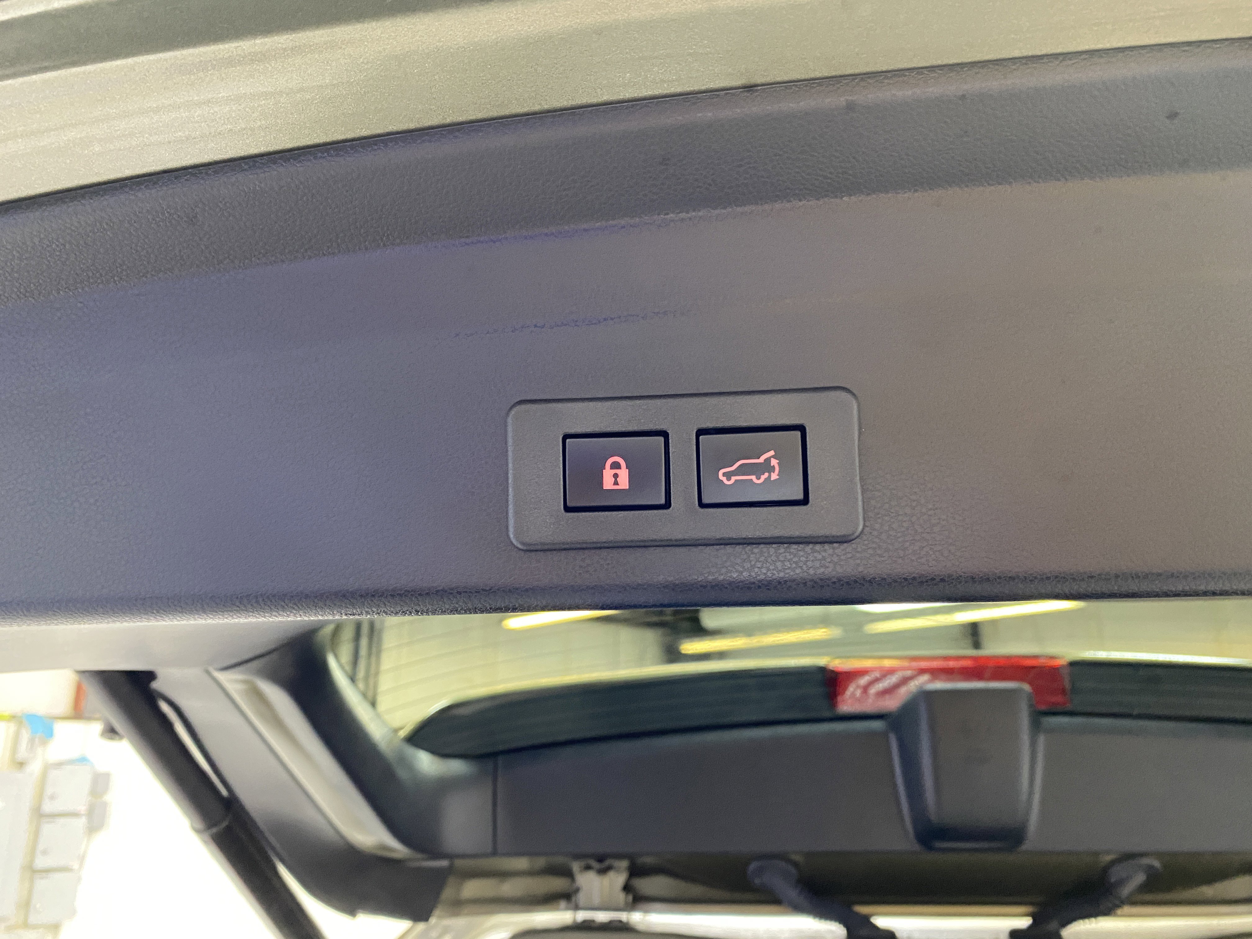 Used 2024 Subaru Ascent Touring w/ Popular Package #2 image 33