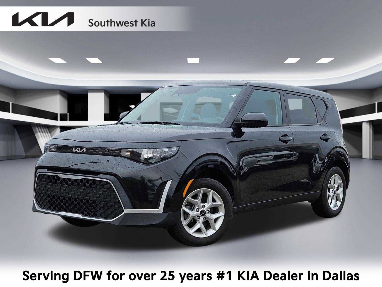 Certified 2025 Kia Soul LX w/ LX Technology Package FWD image 1