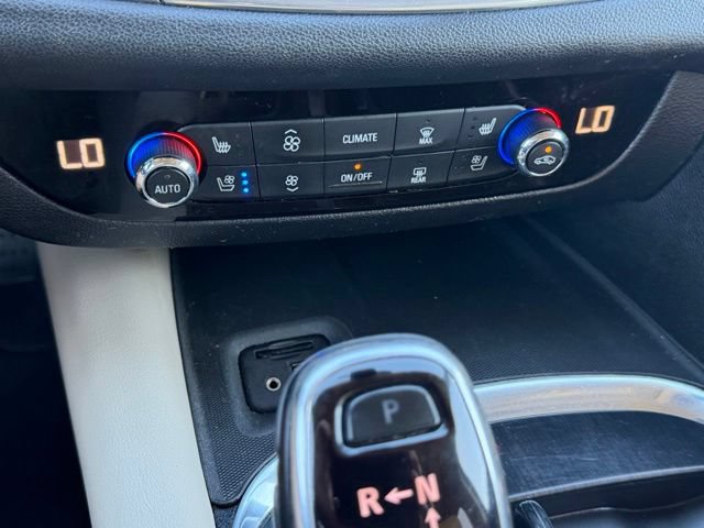Used 2021 Buick Enclave Premium w/ Sun and Sites Package FWD image 23