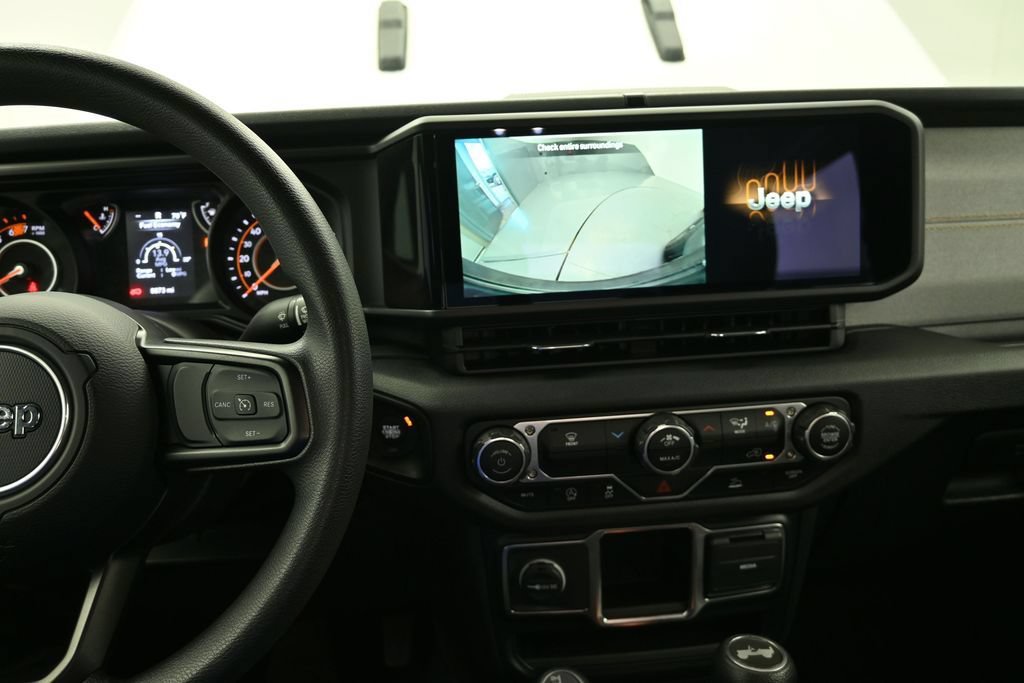 Used 2024 Jeep Wrangler Sport AWD/4WD image 22