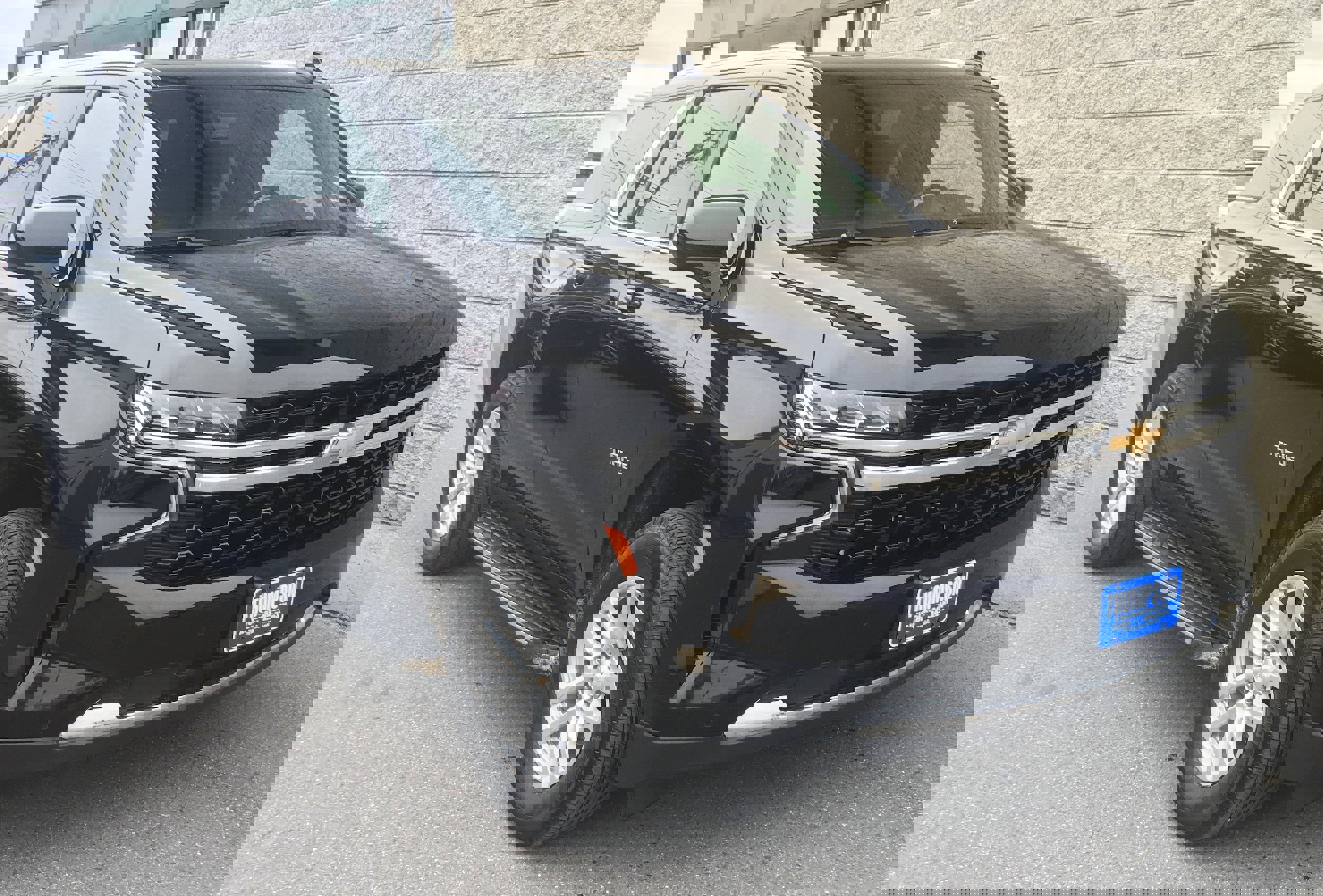 Used 2023 Chevrolet Tahoe LS image 1