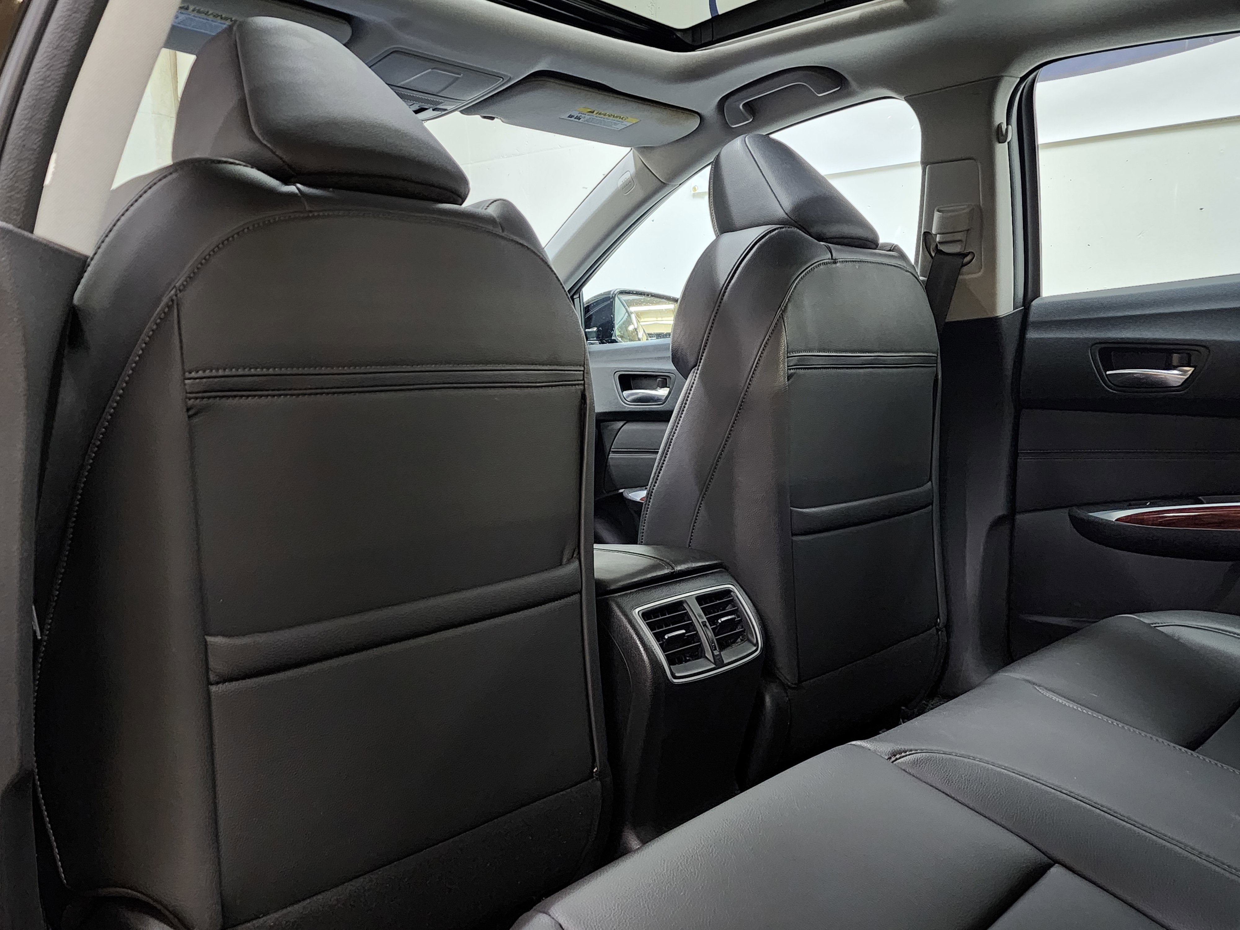 Used 2017 Acura TLX V6 image 14