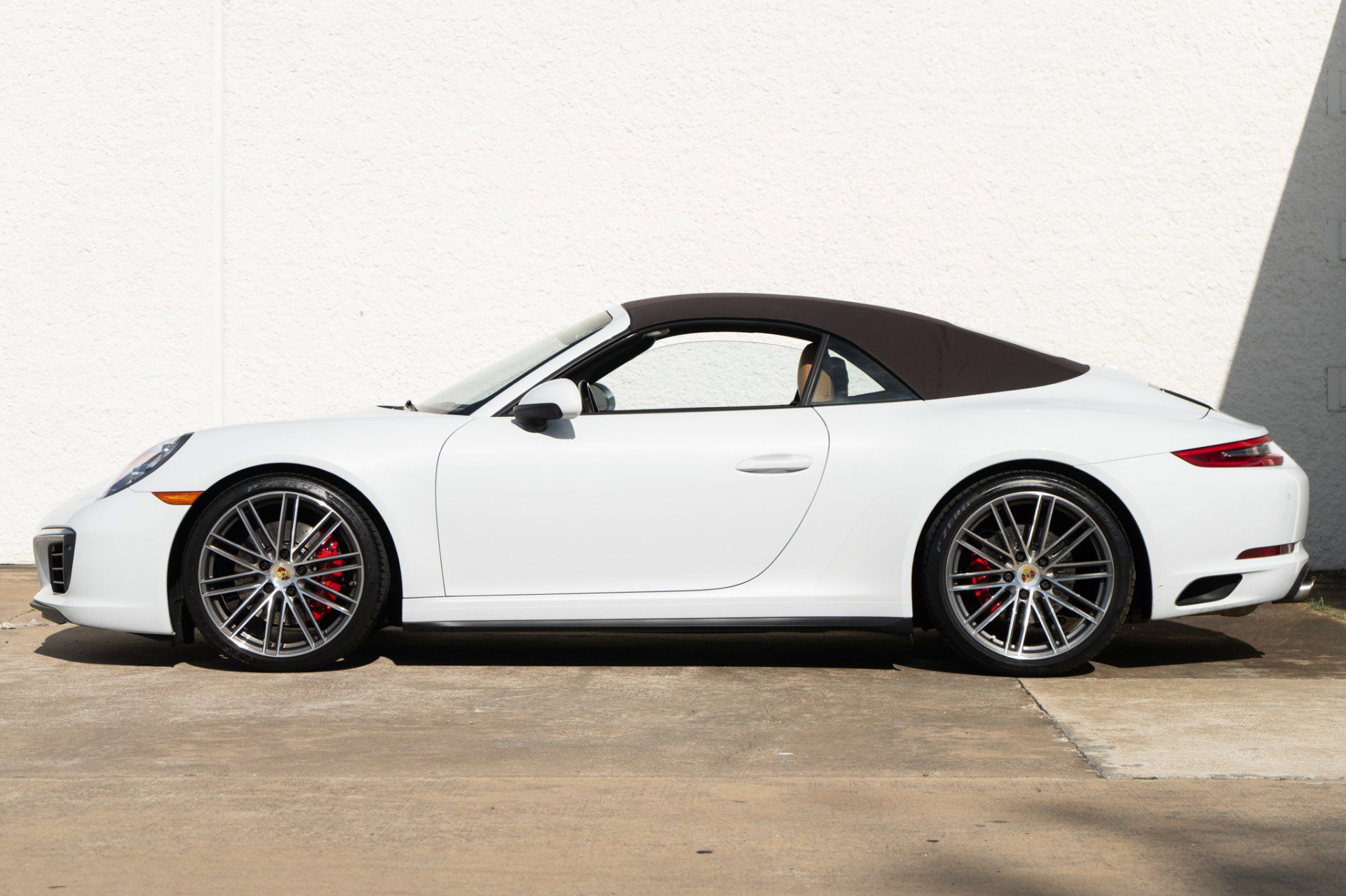 Used 2018 Porsche 911 Carrera 4S image 6