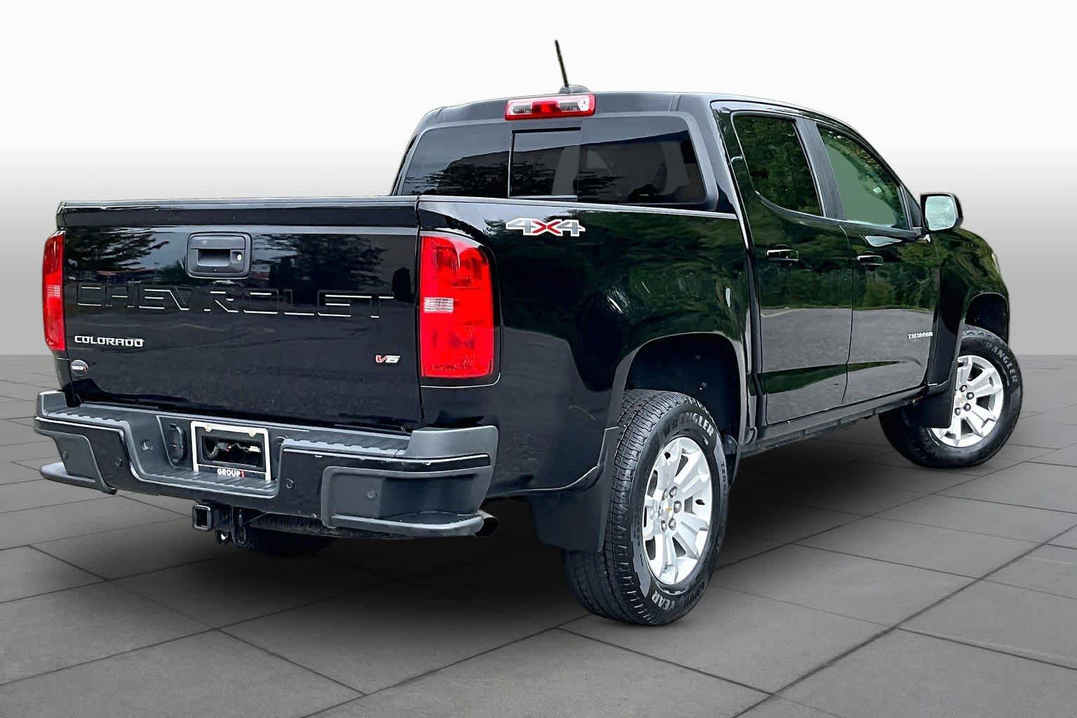 Used 2022 Chevrolet Colorado LT w/ Safety Package AWD/4WD image 13
