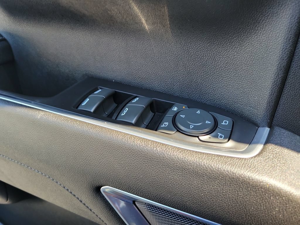 Used 2023 Chevrolet Silverado 1500 LTZ w/ Technology Package RWD image 21