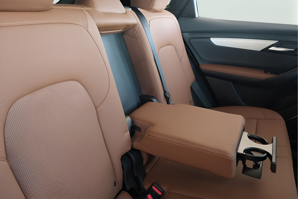 New 2025 VinFast VF 8 Plus AWD/4WD image 27
