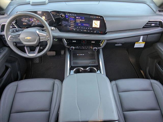 New 2026 Chevrolet Suburban LT image 15