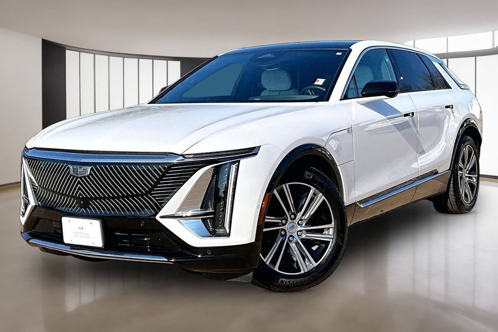 Used 2024 Cadillac Lyriq Luxury