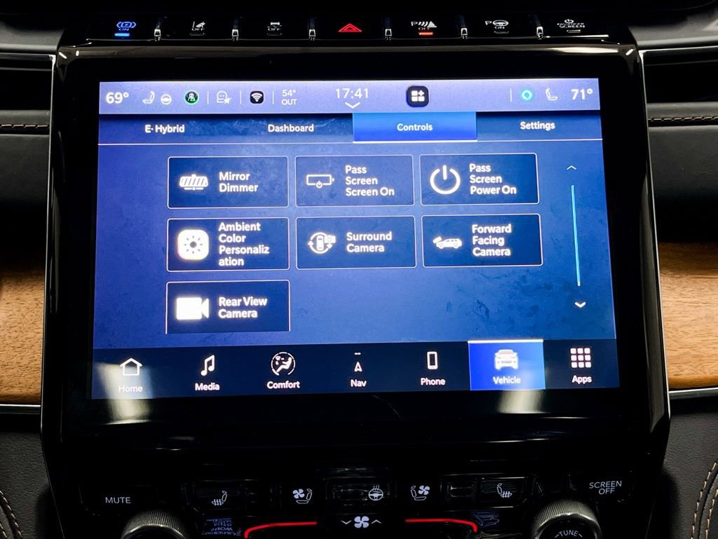 Used 2022 Jeep Grand Cherokee Summit image 23