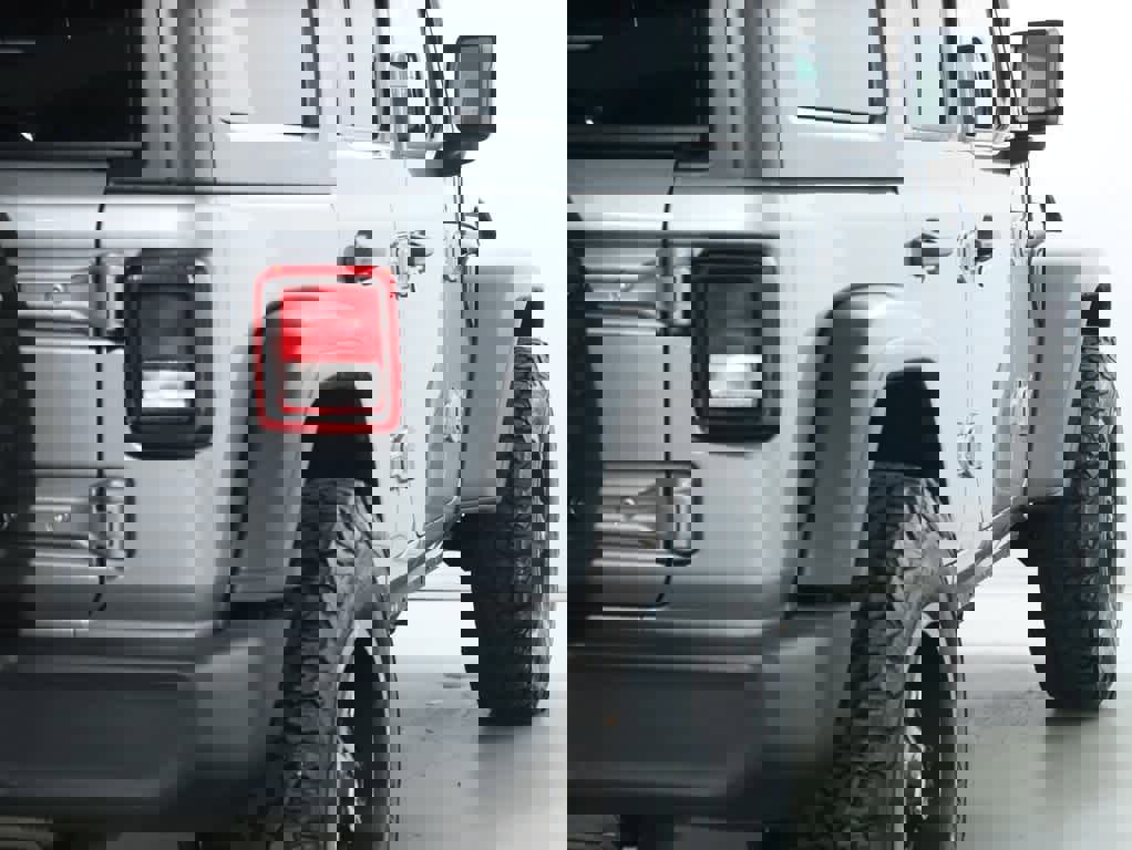 Used 2018 Jeep Wrangler Unlimited Sport S image 45