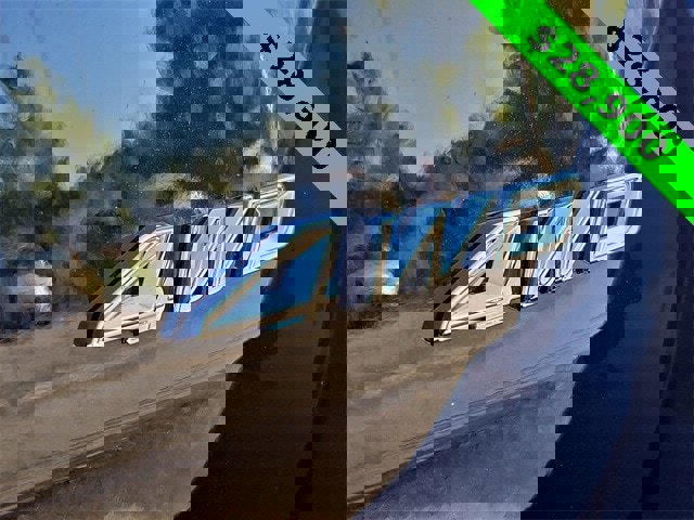 Used 2023 Ford Explorer XLT w/ Equipment Group 202A image 33