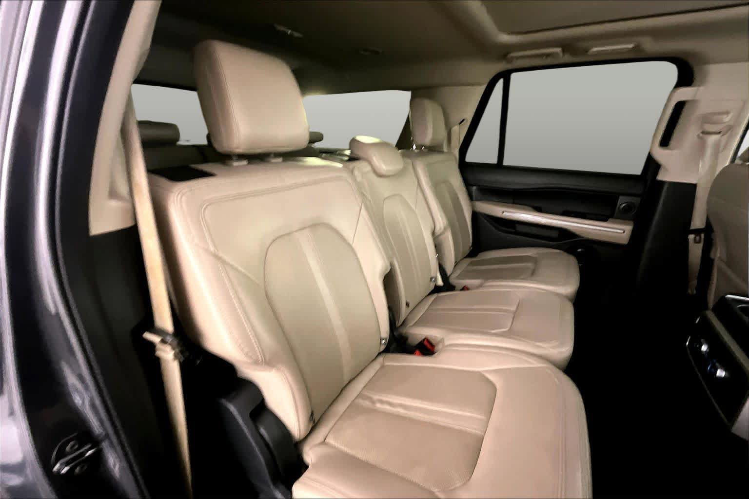 Used 2023 Ford Expedition Max Limited RWD image 19