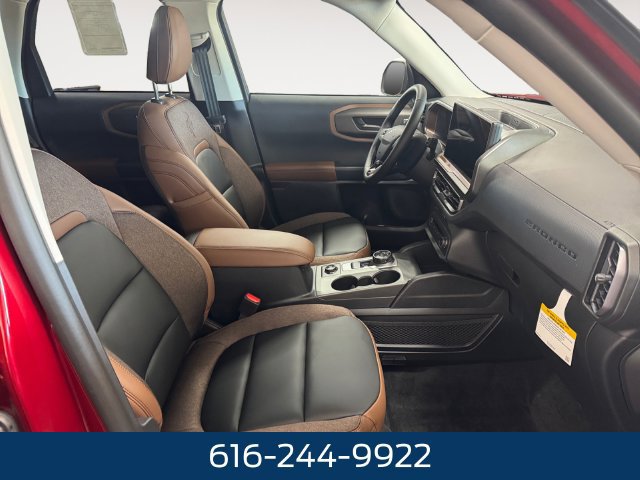 New 2026 Ford Bronco Sport Outer Banks w/ Outer Banks Tech Package+ AWD/4WD image 4