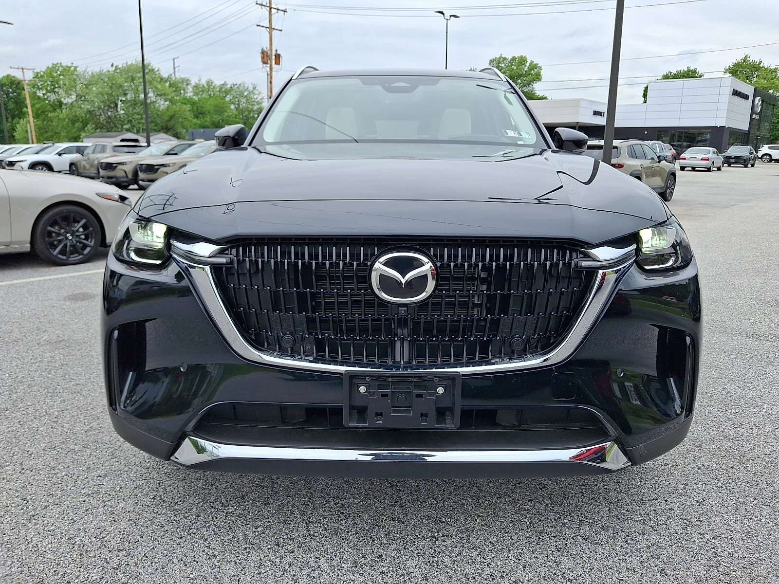 Certified 2024 MAZDA CX-90 Plug-In Hybrid w/ Premium Plus AWD/4WD image 3