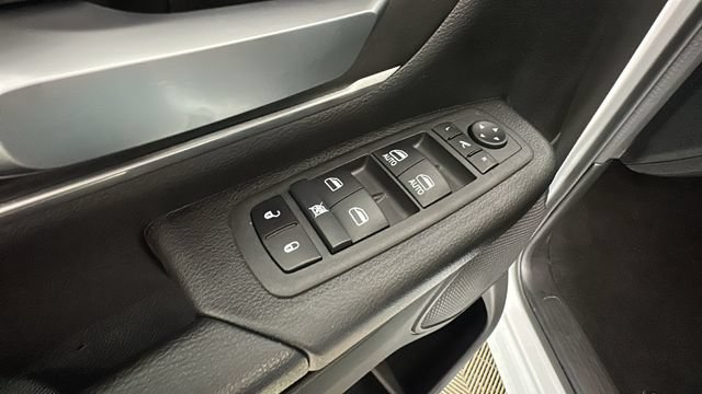 Used 2023 RAM 1500 Big Horn AWD/4WD image 11