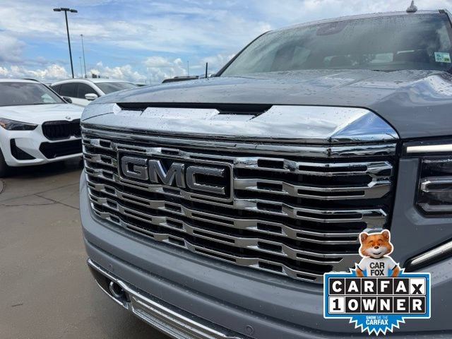 Used 2025 GMC Sierra 1500 Denali w/ Denali Reserve Package AWD/4WD image 2