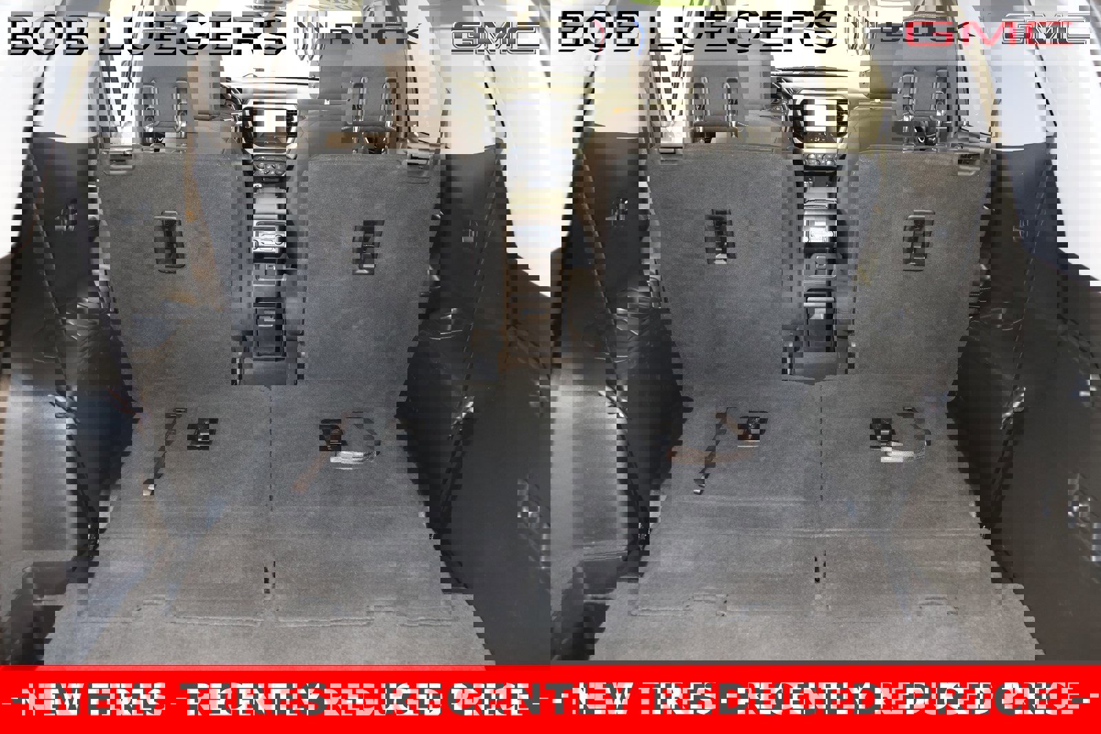 Used 2019 GMC Acadia SLE image 32