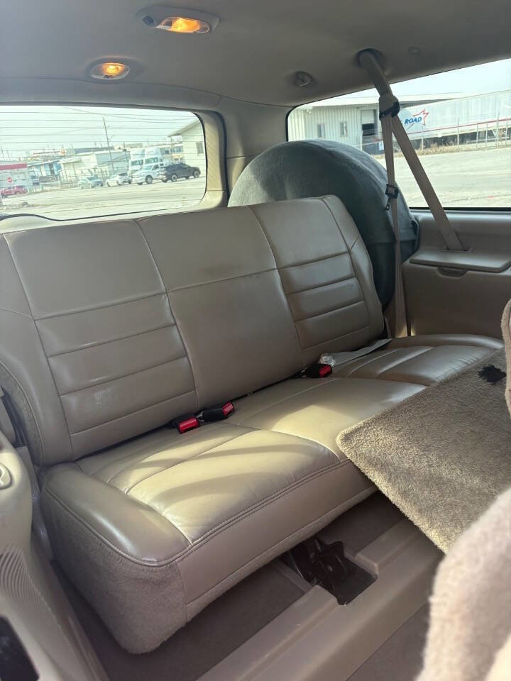 Used 2002 Ford Excursion Limited RWD image 10
