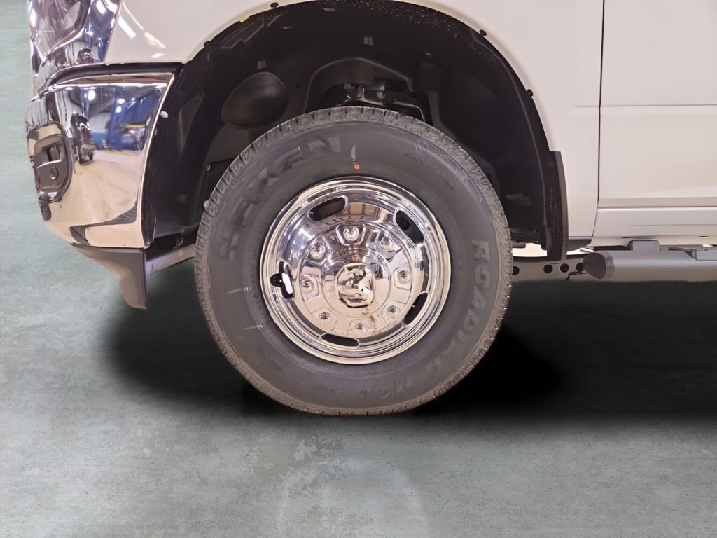 New 2026 RAM 3500 Tradesman image 24