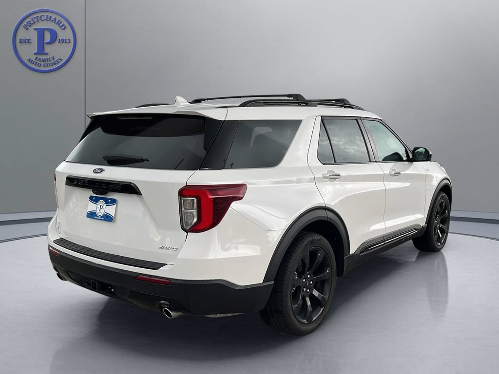 Used 2024 Ford Explorer ST-Line w/ Class IV Trailer Tow Package AWD/4WD image 7