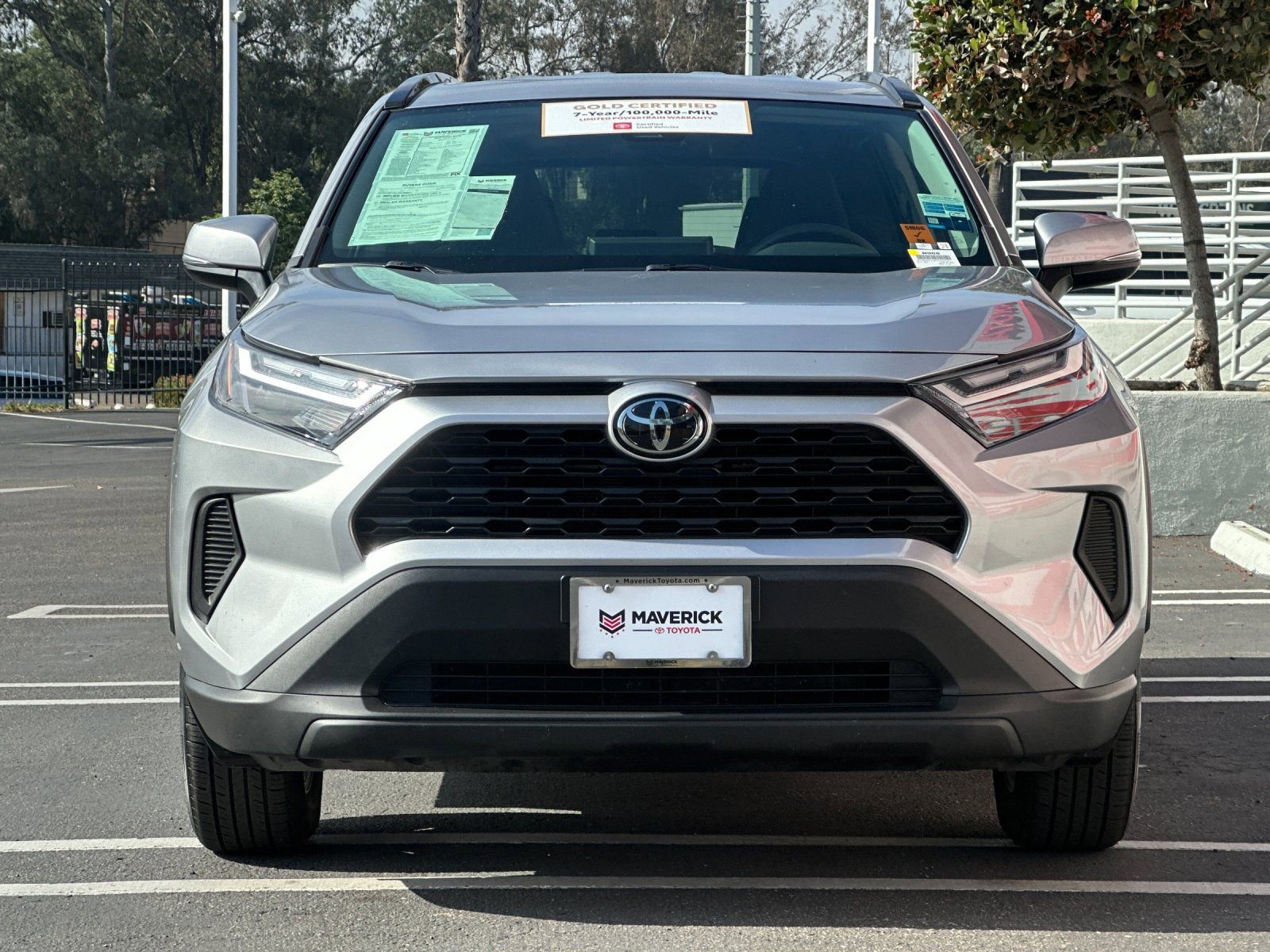 Used 2025 Toyota RAV4 LE AWD/4WD image 7
