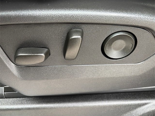 Used 2025 Chevrolet Tahoe Z71 image 16