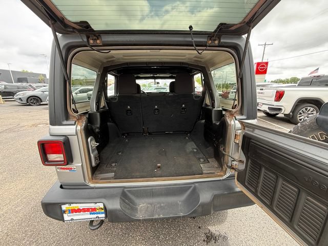Used 2019 Jeep Wrangler Unlimited Sport S AWD/4WD image 22