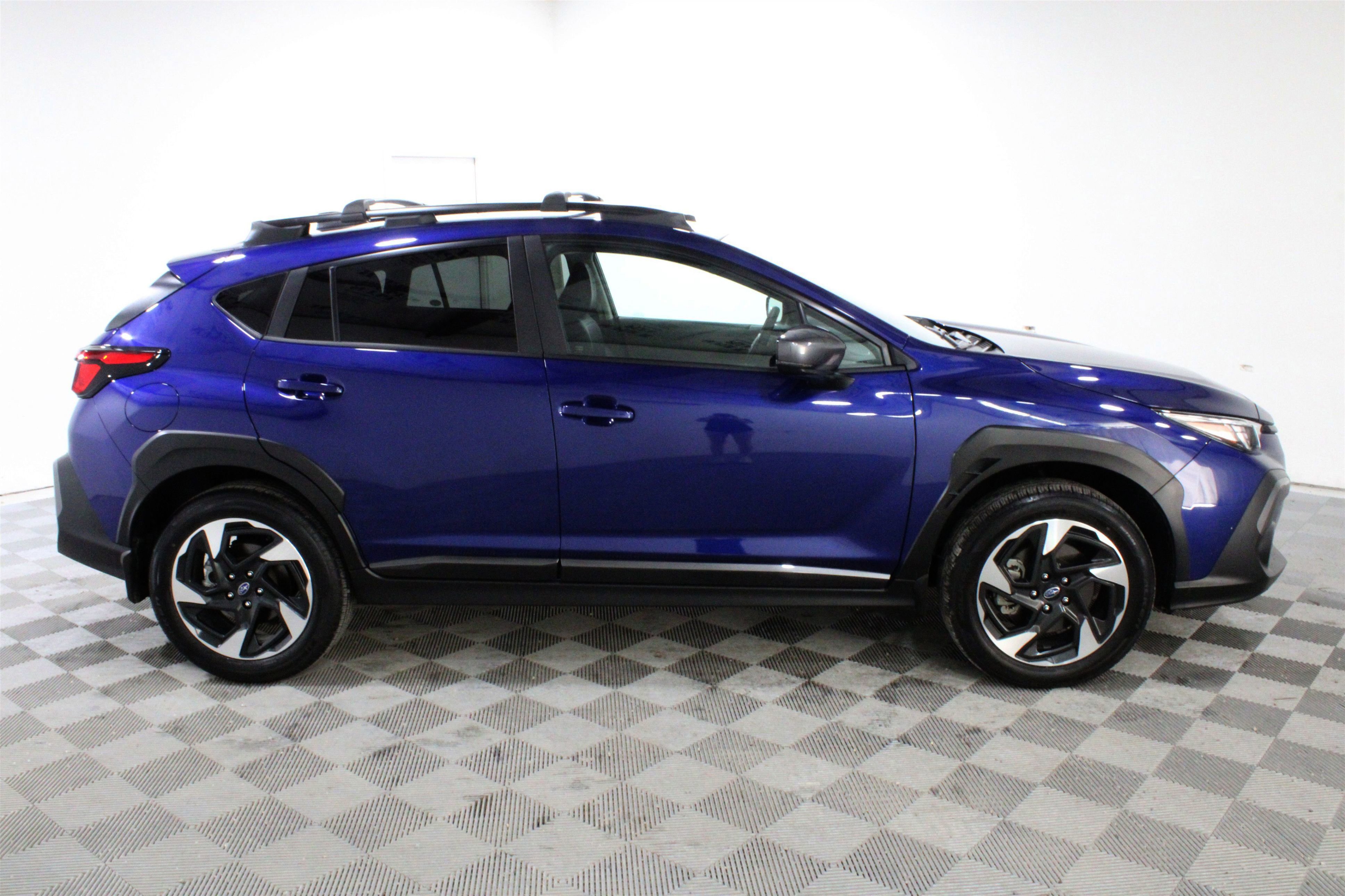Used 2024 Subaru Crosstrek 2.5i Limited w/ Popular Package #4A AWD/4WD image 25