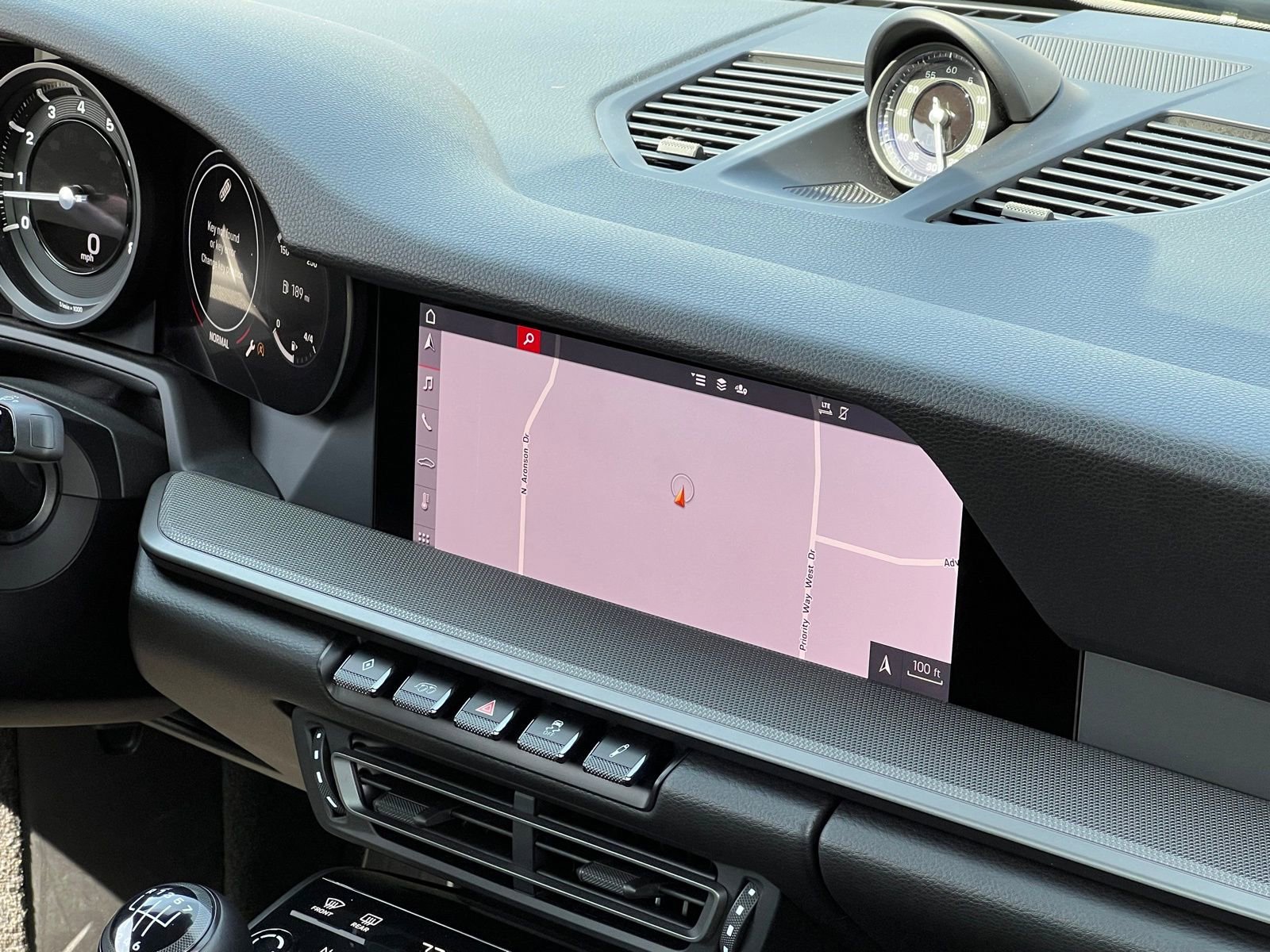 Certified 2021 Porsche 911 Targa 4S image 33