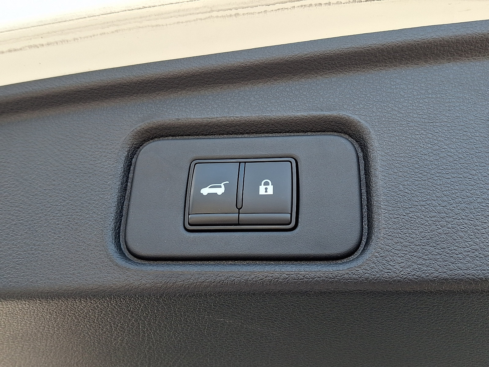 Certified 2024 Nissan Pathfinder Platinum AWD/4WD image 35
