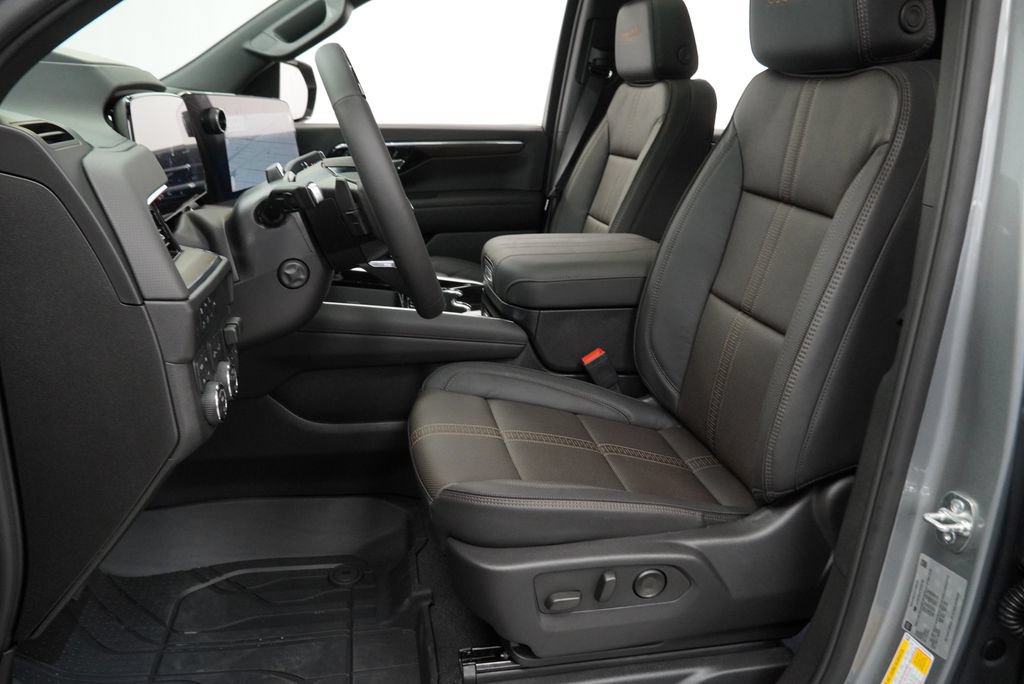 New 2026 Chevrolet Tahoe High Country AWD/4WD image 10