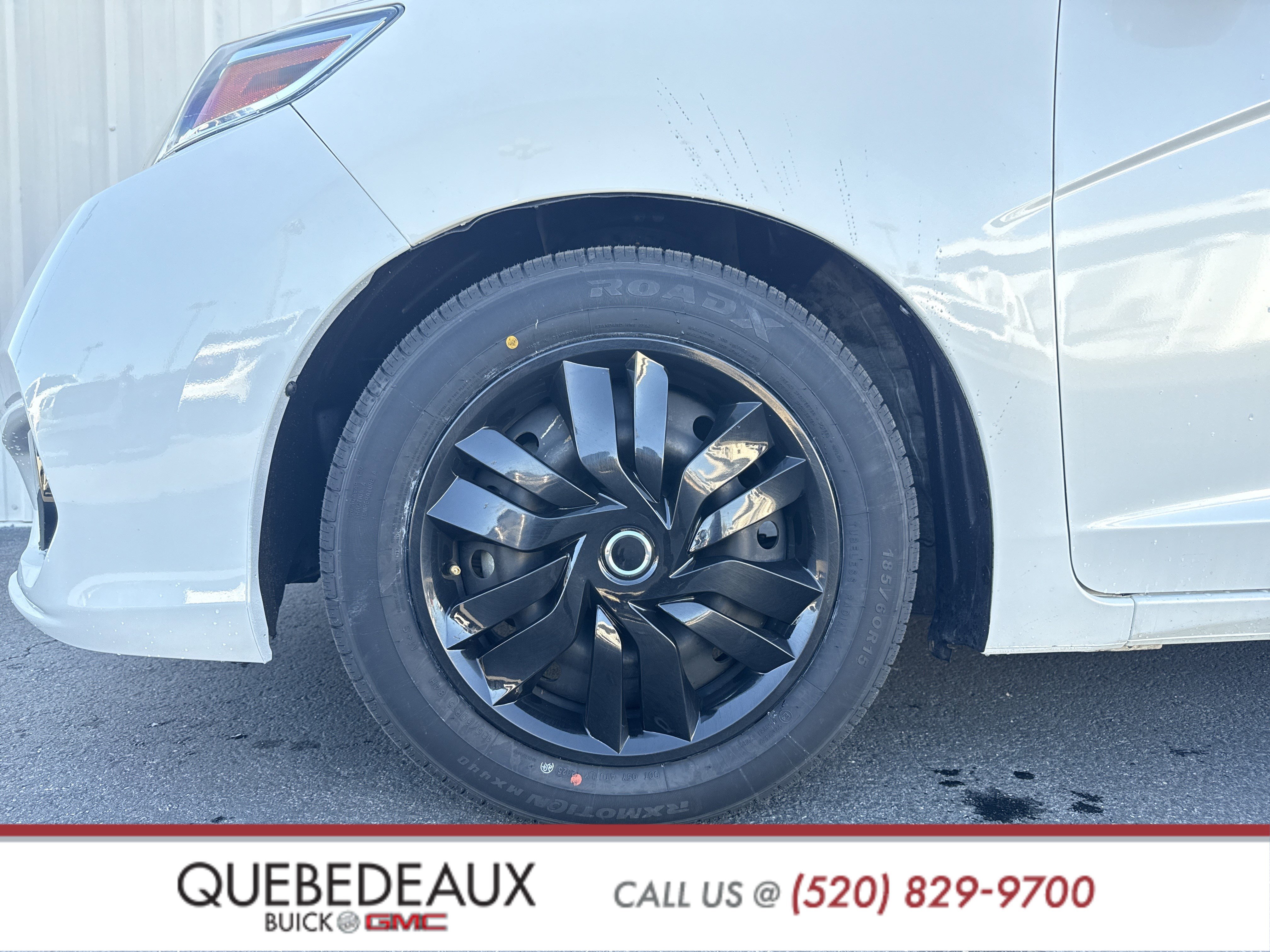 Used 2020 Honda Fit LX image 5