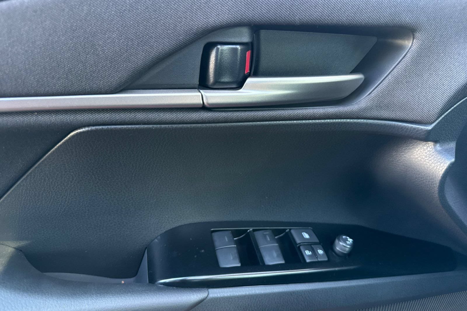 New 2026 Toyota Camry LE FWD image 11