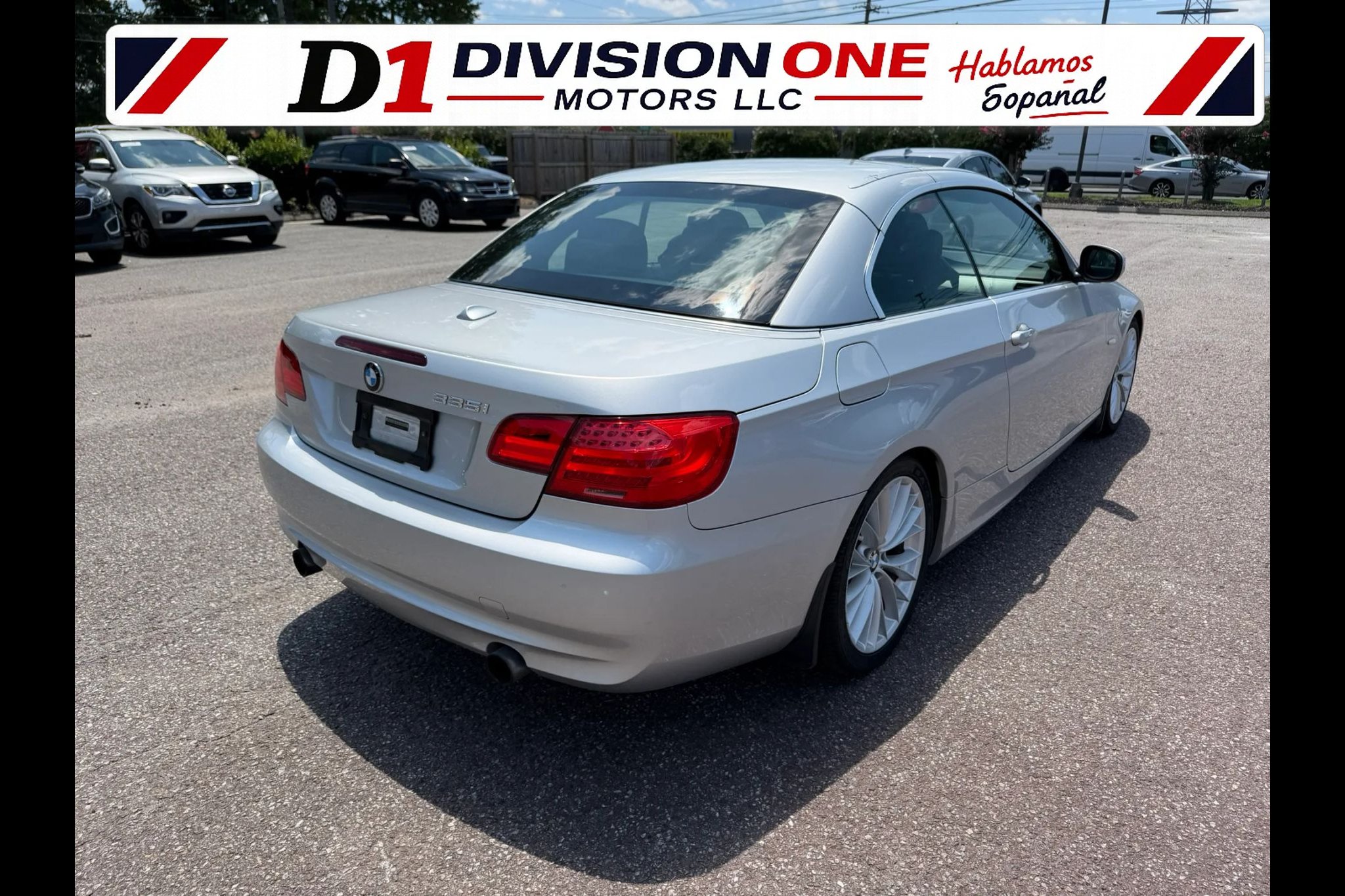 Used 2011 BMW 335i Convertible RWD image 6