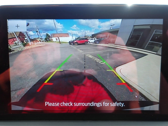 Used 2022 Ford Escape SE image 23