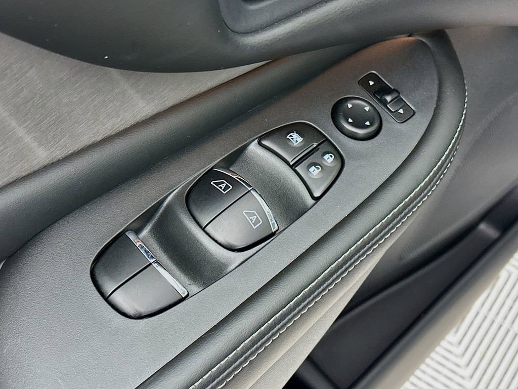 Certified 2024 Nissan Murano SL image 25