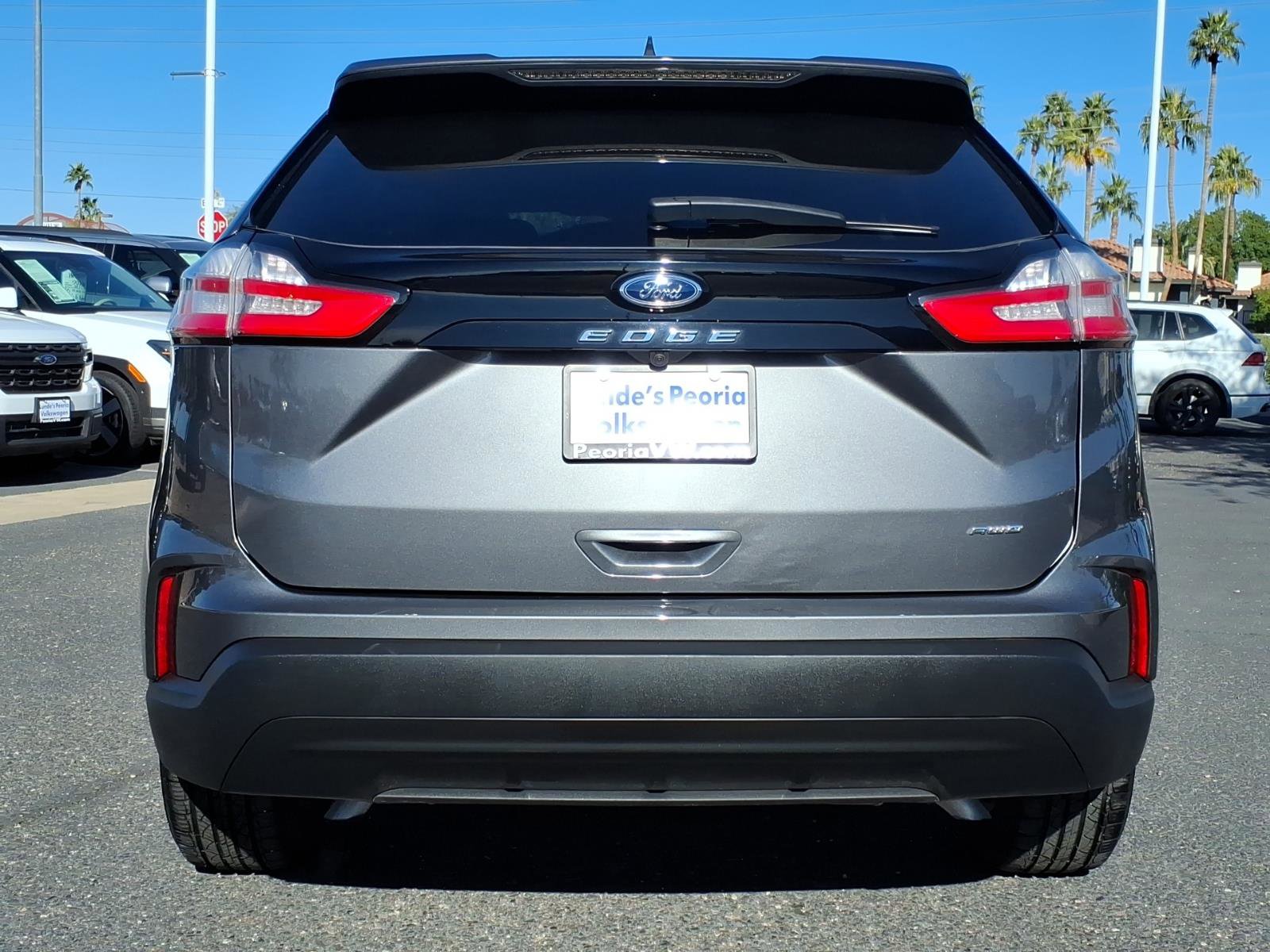 Used 2024 Ford Edge SE image 5