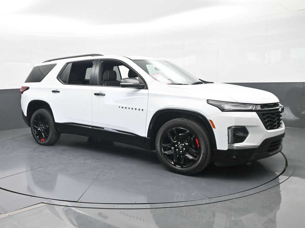 Used 2023 Chevrolet Traverse Premier w/ Redline Edition image 8