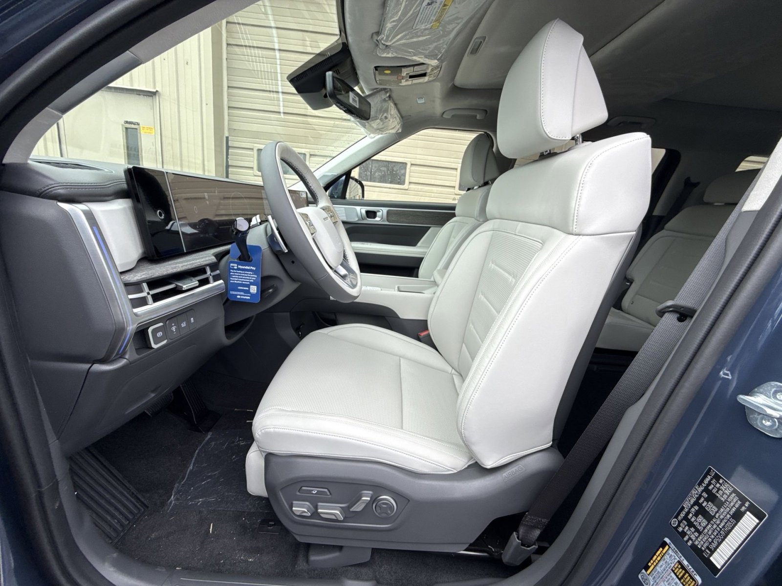 New 2026 Hyundai Santa Fe SE image 13