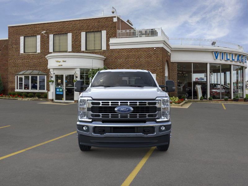 New 2025 Ford F350 XLT w/ XLT Value Package image 6
